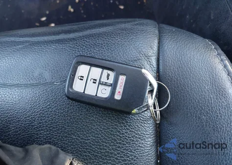 2018 Honda Pilot Ex-L z USA, uszkodzony, nr VIN 5FNYF6H52JB064354